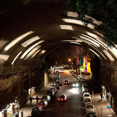 ARGYLE CUT – Vivid